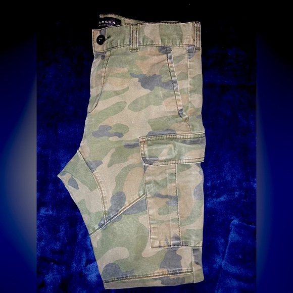 PACSUN | Green Camouflage | Cargo Pants | Skinny | With zippers - Picture 4 of 6